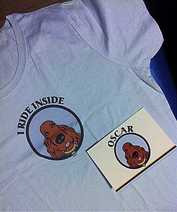 Oscar-T-shirt-and-notecard